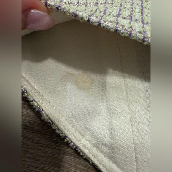 WAYF Zipper-Front Tweed Corset Style Crop Top - Picture 4 of 5